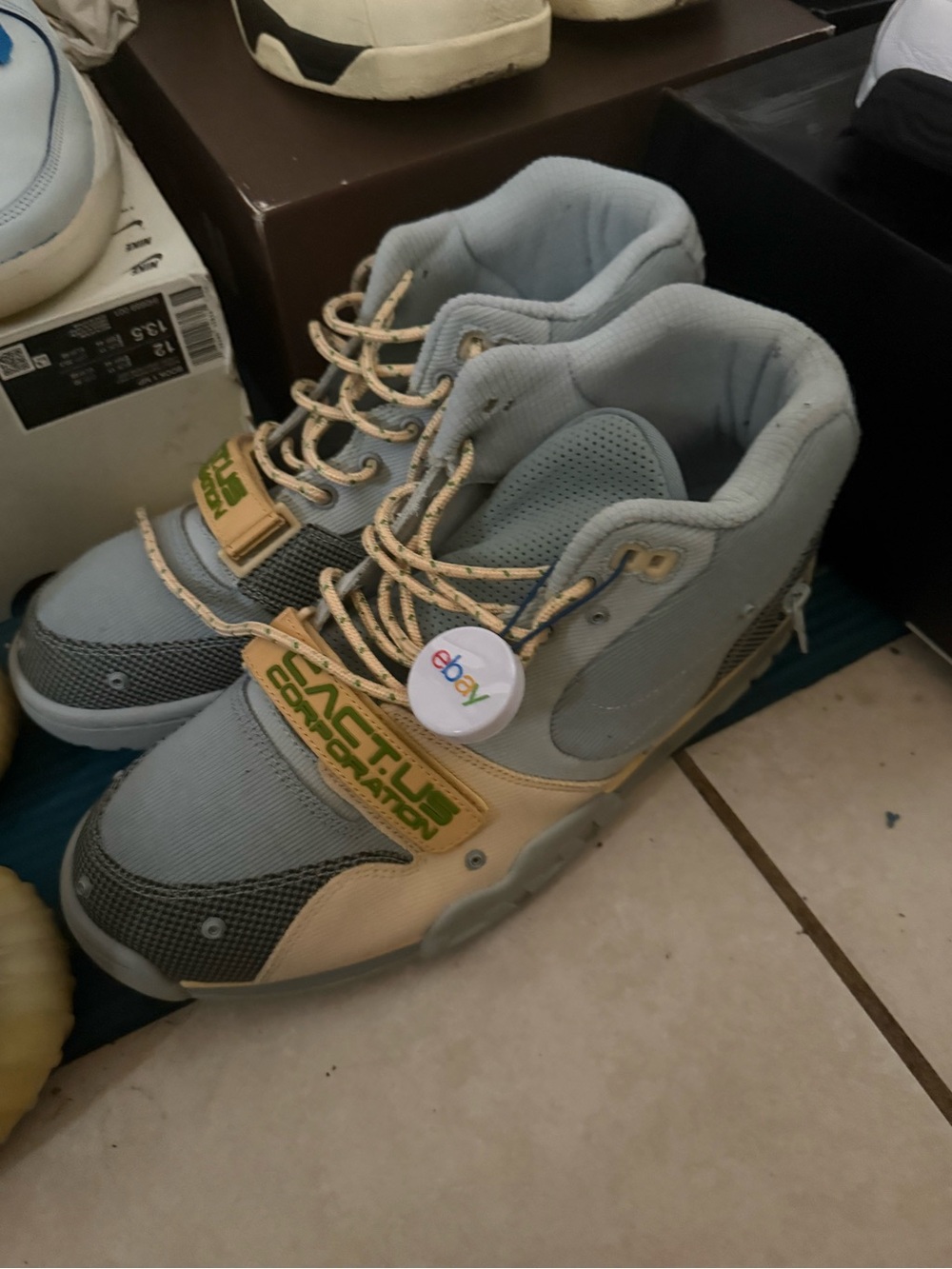 Travis scott cactus air trainer 1 gray haze sz 12